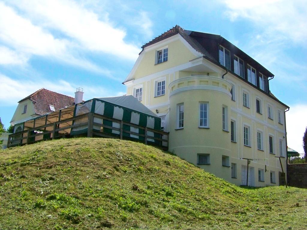 Palac Wojciechy Exterior foto